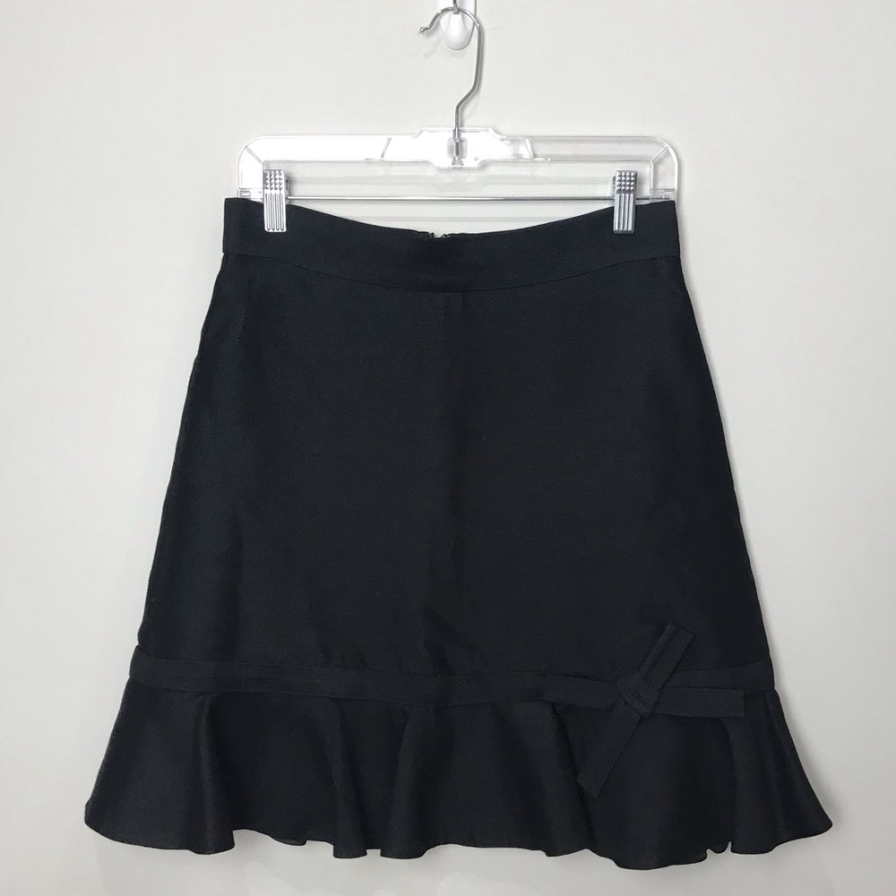 Kate Spade black skirt with bow. Size 4